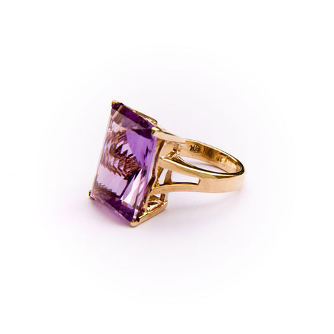 Amethyst in 9ct Gold Ring
