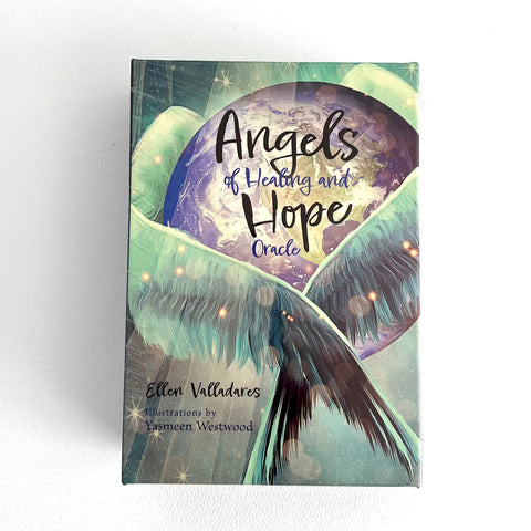 Angels of Healing and Hope Oracle Cards by Ellen Valladares (Auth) & Yasmeen Westwood (Art)